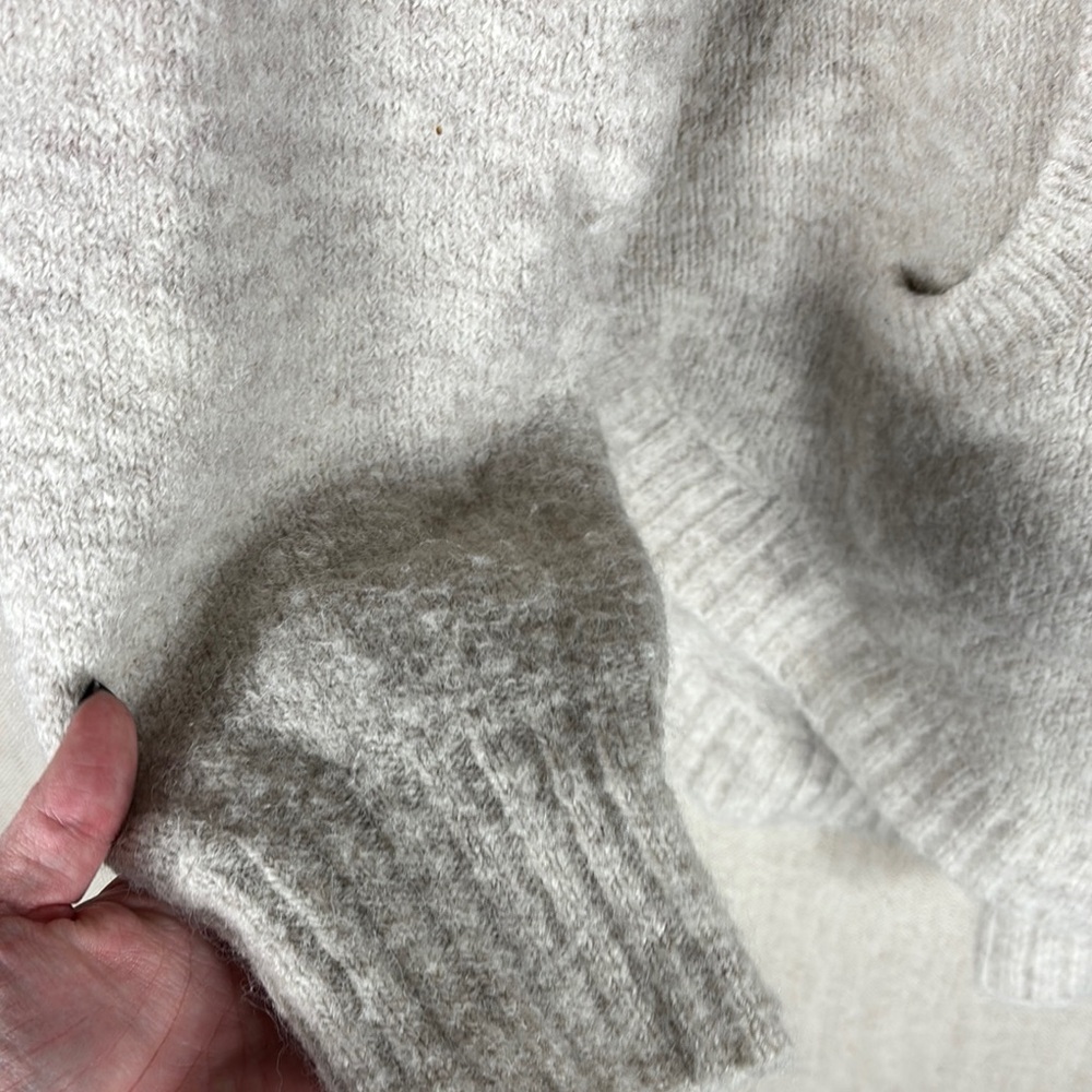 Madewell > Wilmington Wool Cream Hooded Sweatshirt Small - Picture 9 of 13